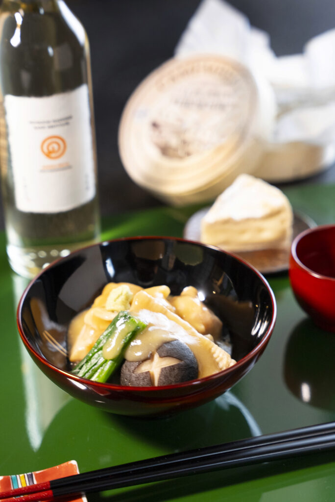 【煮物】かしわの治部煮 カマンベールを添えて